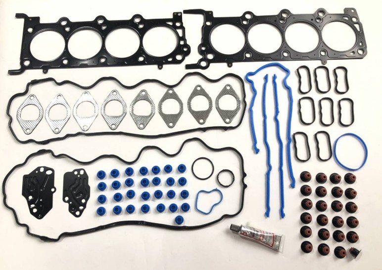 Cylinder Head Gasket Set 05/06 (Includes: Heads Manifolds, Valve Covers)